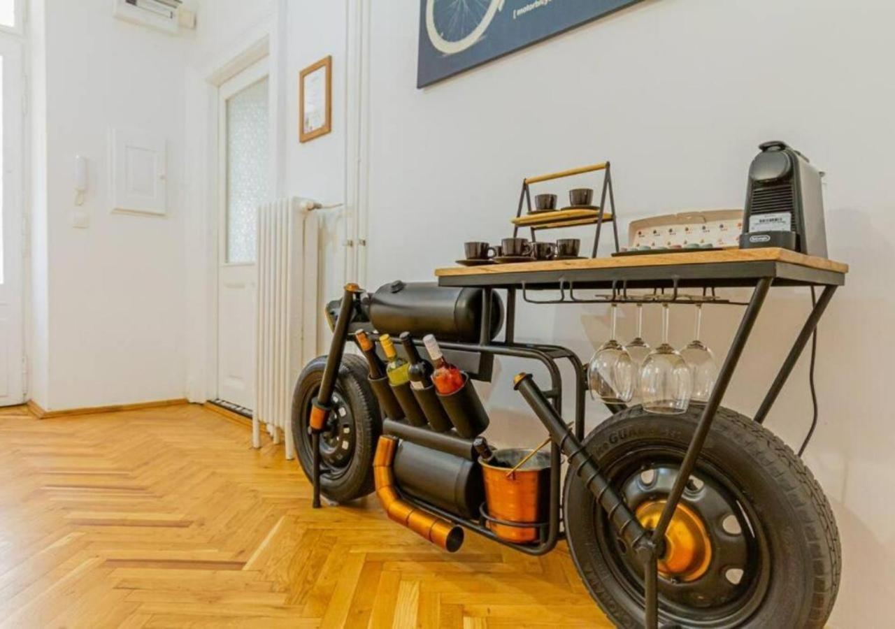 Luxury Apartment By The Famous Vaci Street Budapest Eksteriør bilde